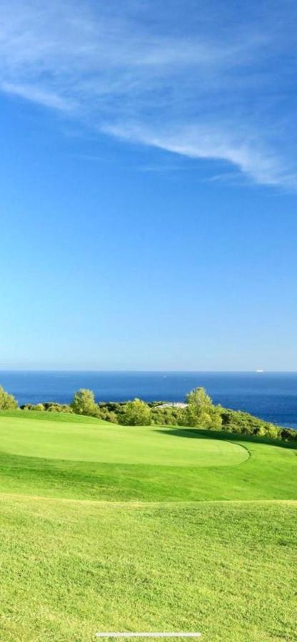 Villa Dans Cadre D'Exception - Golf, Piscine Et Tennis Prive Saint-Cyr-sur-Mer Dış mekan fotoğraf