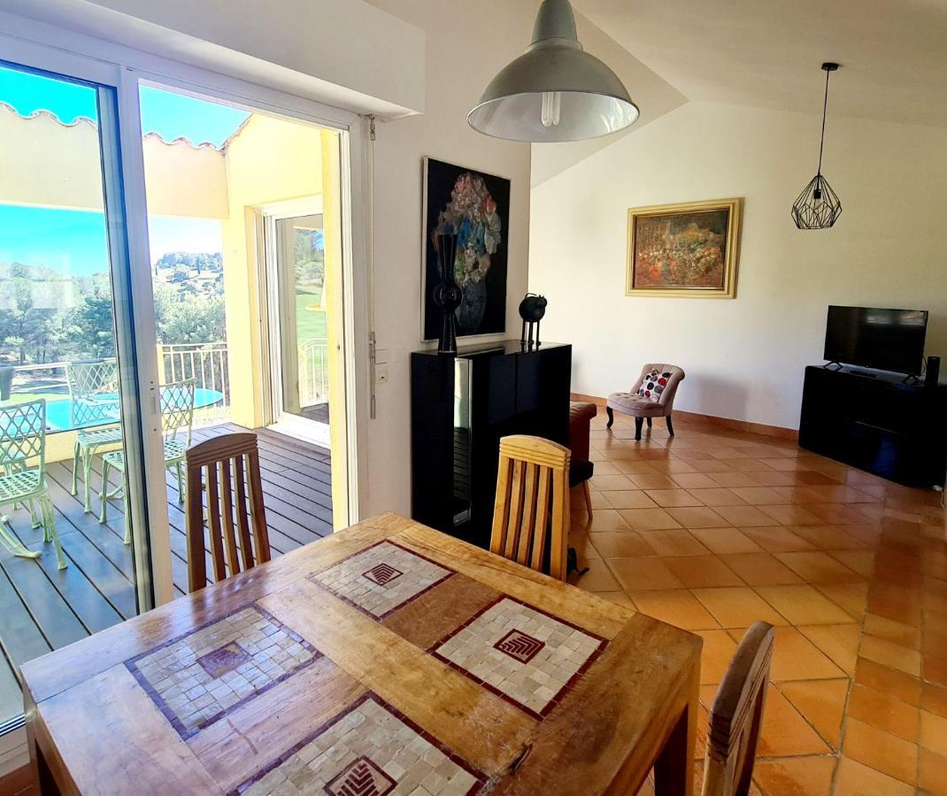 Villa Dans Cadre D'Exception - Golf, Piscine Et Tennis Prive Saint-Cyr-sur-Mer Dış mekan fotoğraf