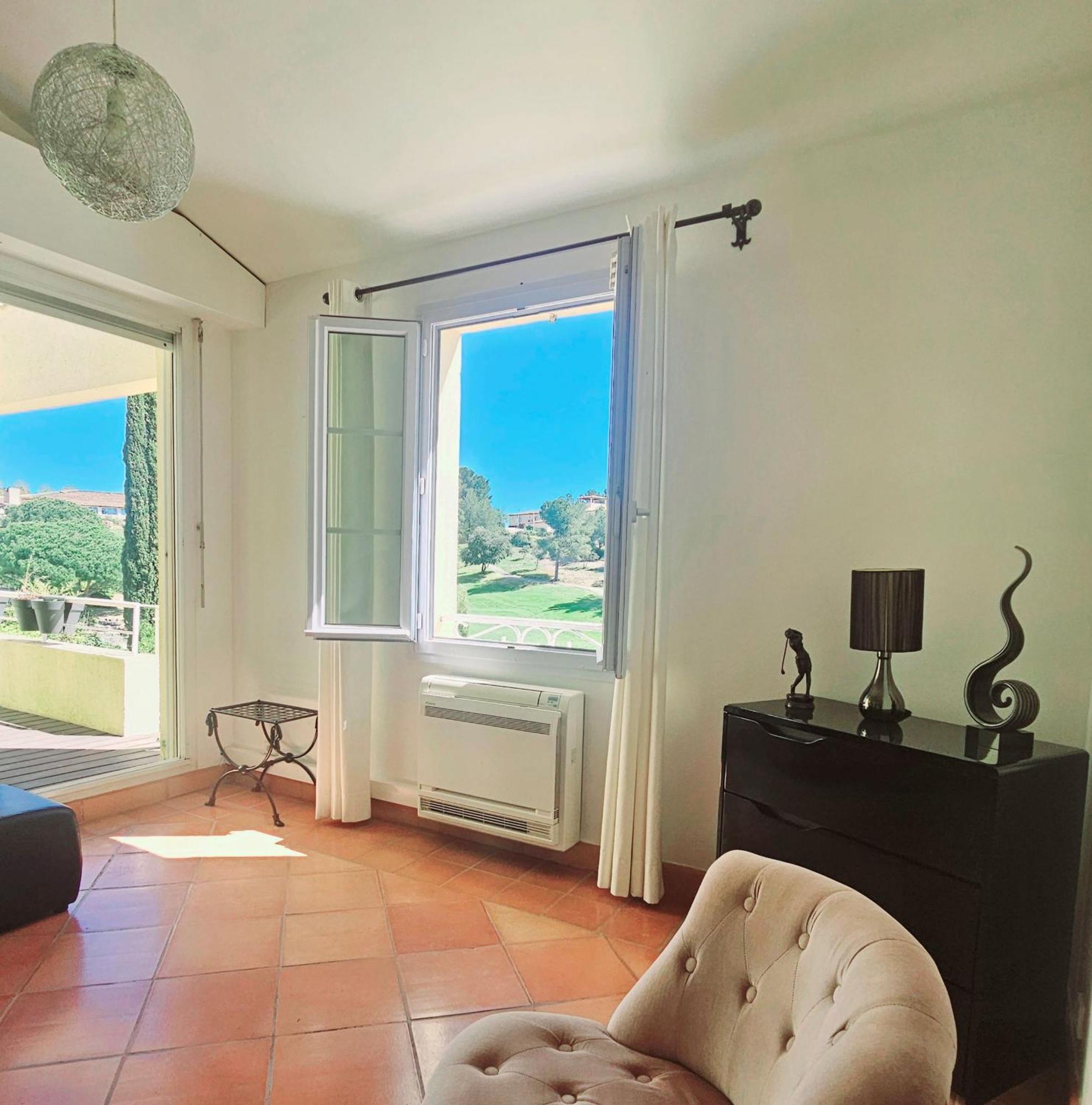 Villa Dans Cadre D'Exception - Golf, Piscine Et Tennis Prive Saint-Cyr-sur-Mer Dış mekan fotoğraf